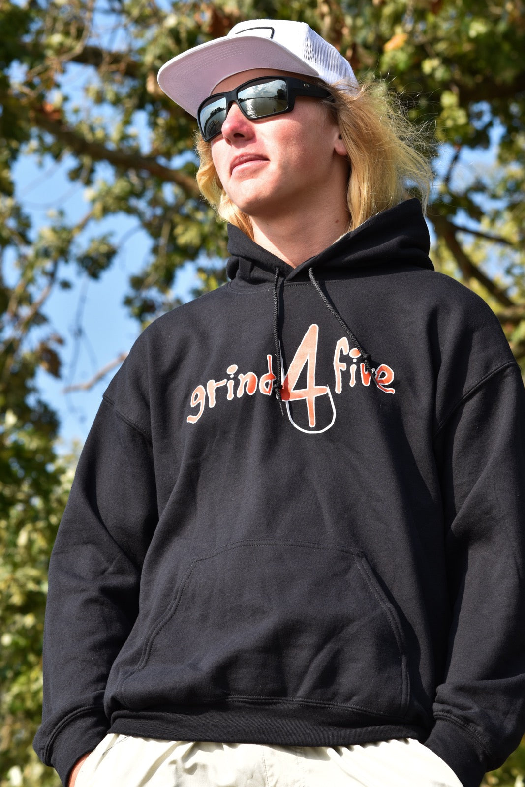 grind4five Heavy Hoodie